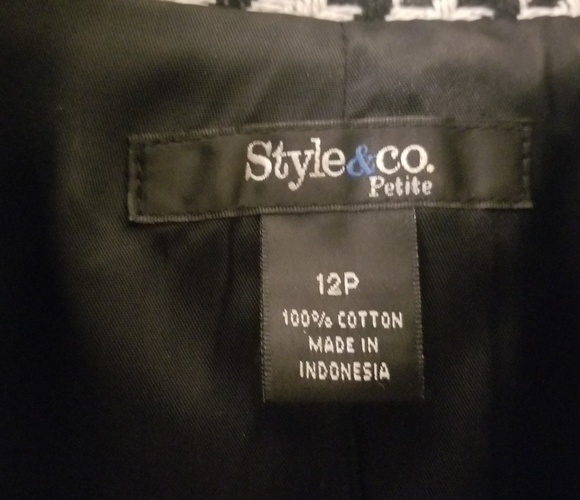 Style & Co. - Picture 2 of 2